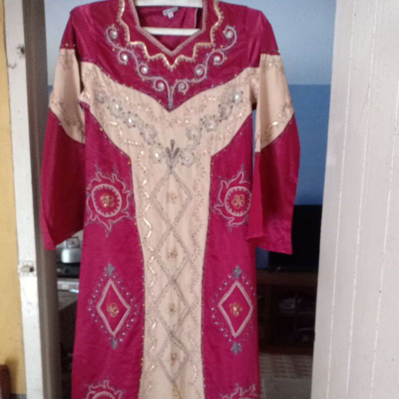 preloved gamis satin bordir Payet