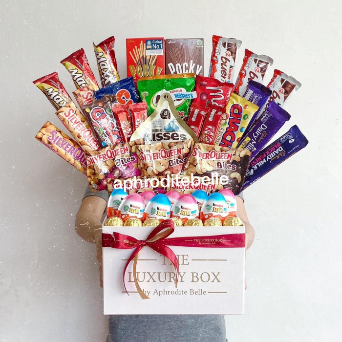 

[BEST SELLER] Parcel Snack Coklat Premium / Hadiah Ulang Tahun Anak / Wisuda / Anniv