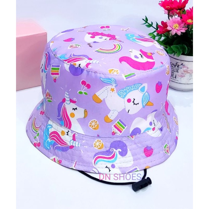 Topi Bucket Anak Perempuan Karakter uniqorn kudaponi kucing hitam