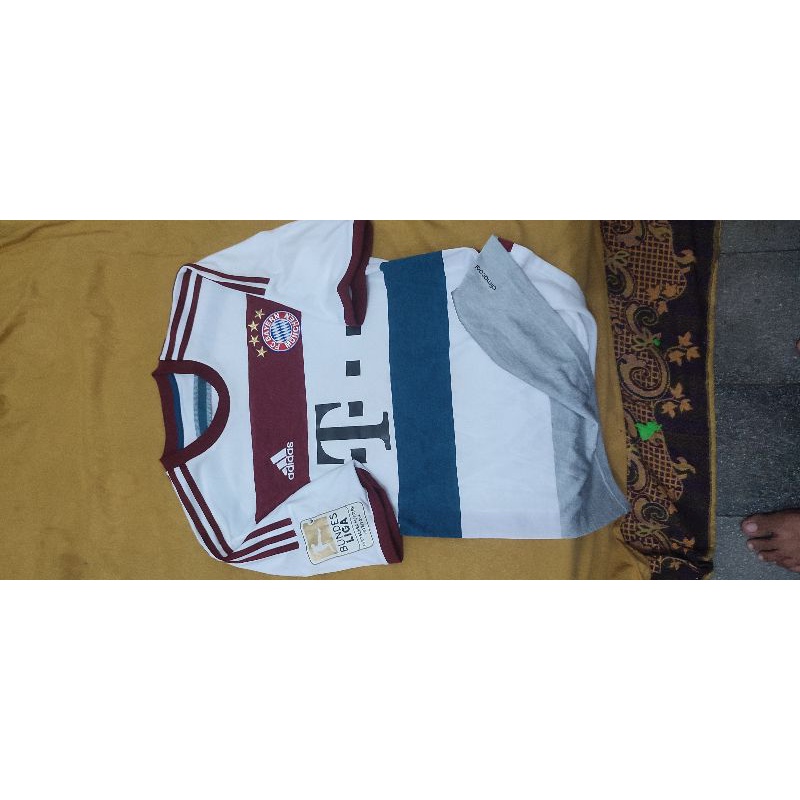 BAYERN MUNCHEN AWAY 2014
