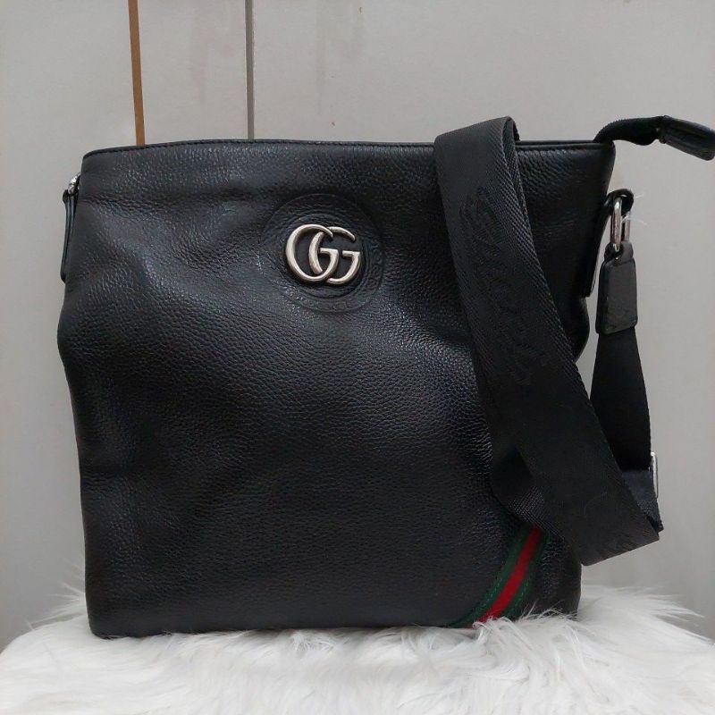 tas preloved sling pria Gucci