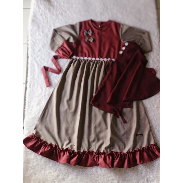 Gamis Anak Perempuan Madinah Renda