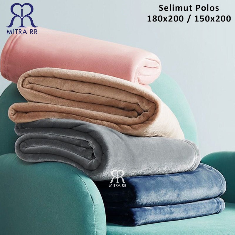 Selimut Polos Ukuran 150x200 / 180x200 cm | Selimut Ivoria | Selimut Livia Halus Lembut