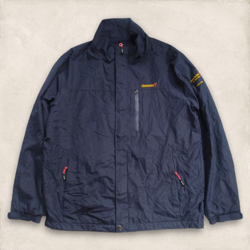 Jaket Windbreaker Outdoor Parasut Sport Casual Nassau Second Original