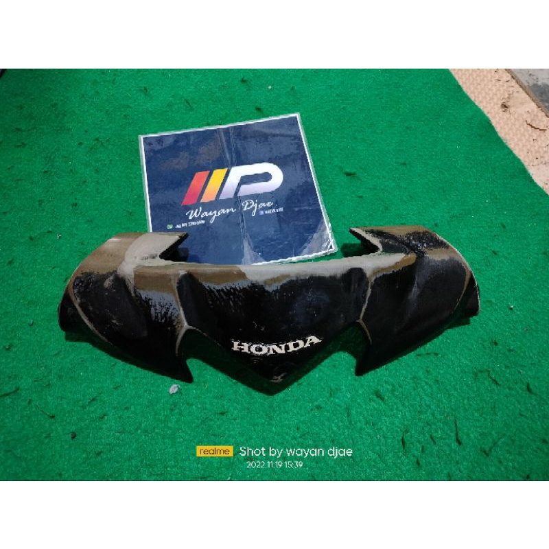 cover batok kepala atas revo absolut original bekas