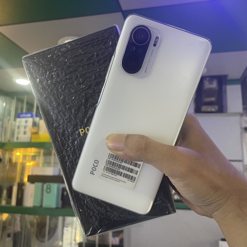 poco f3 8/256 second bekas pakai