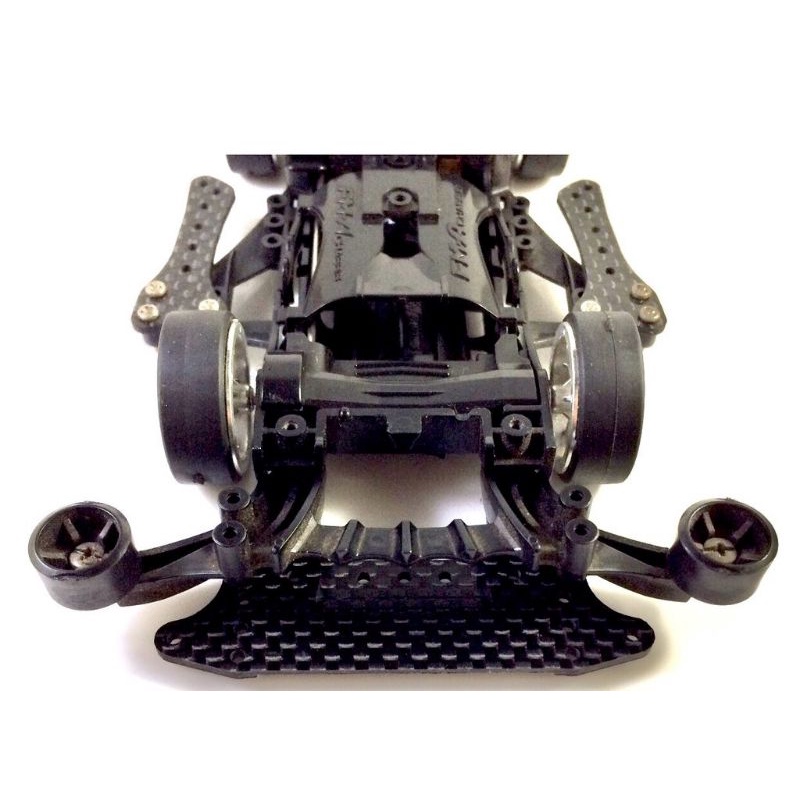 REP TAMIYA CARBON SILVER REAR BRAKE STAY  1,5MM