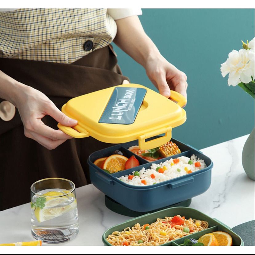 TEMPAT MAKAN/TEMPAT BEKAL KOTAK/LUNCH BOX 3 SEKAT FREE SENDOK DAN GARPU 0342