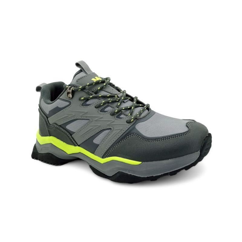 Weinbrenner outdoor pria sepatu gunung