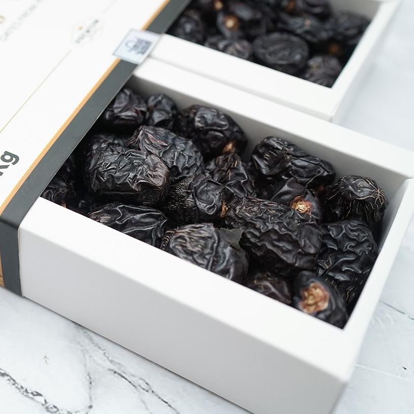 

GRATIS ONGKIR✅Kurma Ajwa 1 Kg Premium Timur Tengah Kurma Nabi Asli Madinah High Quality|KD2