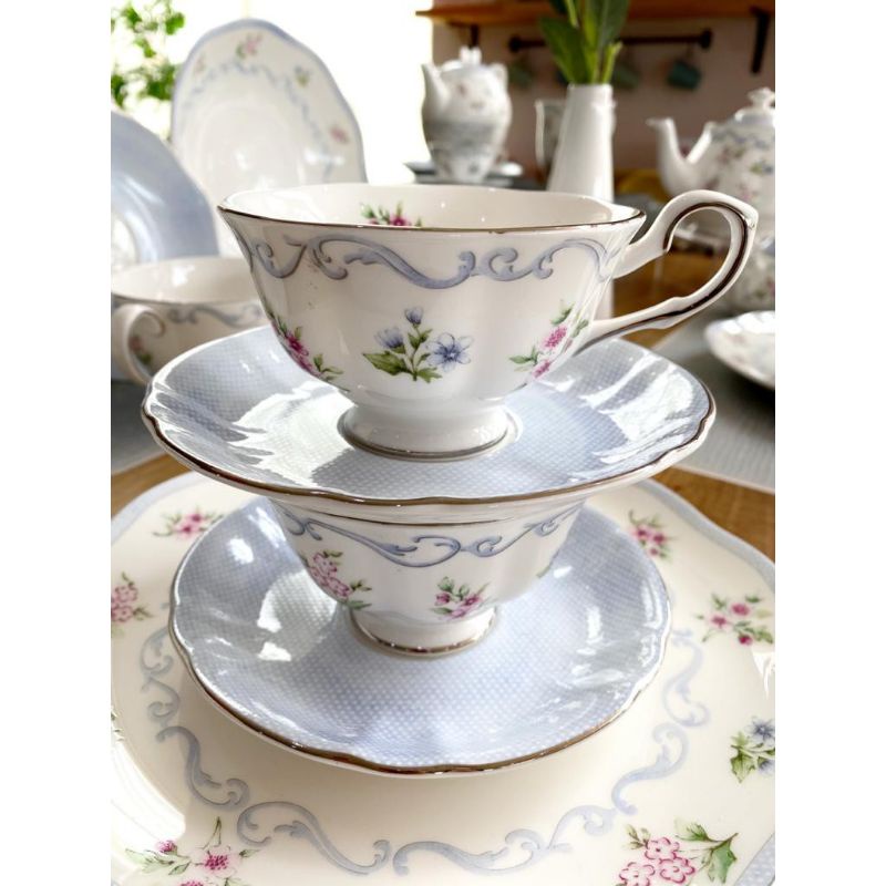 Preloved Coffee Set Saint James Linen