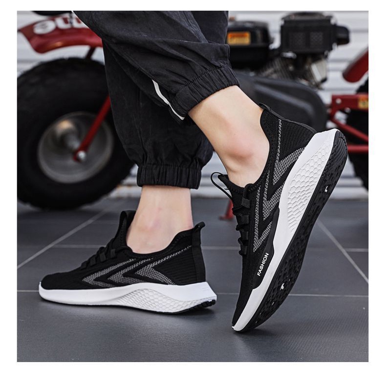 sepatu import sneaker pria wanita / sepatu import premium / sneakers pria / sepatu sekolah / sepatu olah raga / sepatu outdor indor / sepatu kerja / sepatu santai /sepatu joging!!!