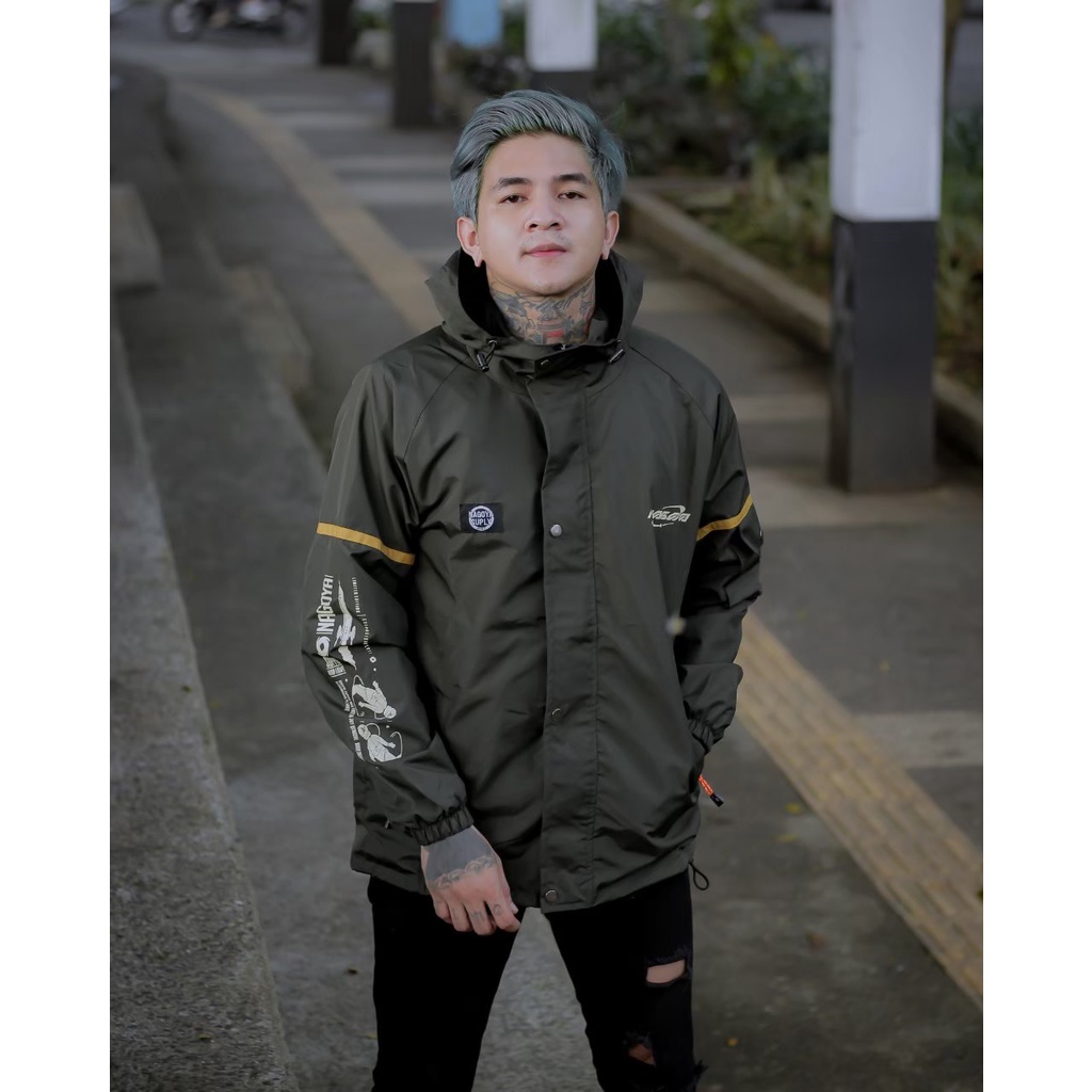 JAKET PRIA PARASUT  CASUAL SIMPLE WATERPROFF ORIGINAL DISTRO