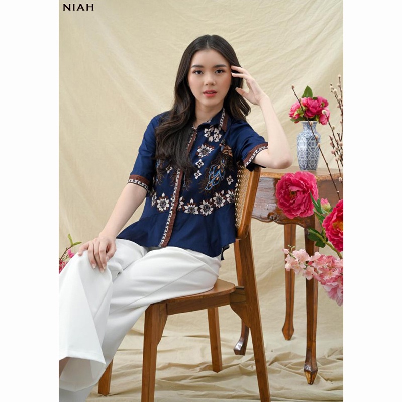 Evercloth Niah Kemeja Batik Wanita Modern Baju Blouse Atasan Batik Perempuan Couple