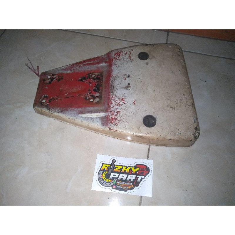 dudukan jok depan vespa px original