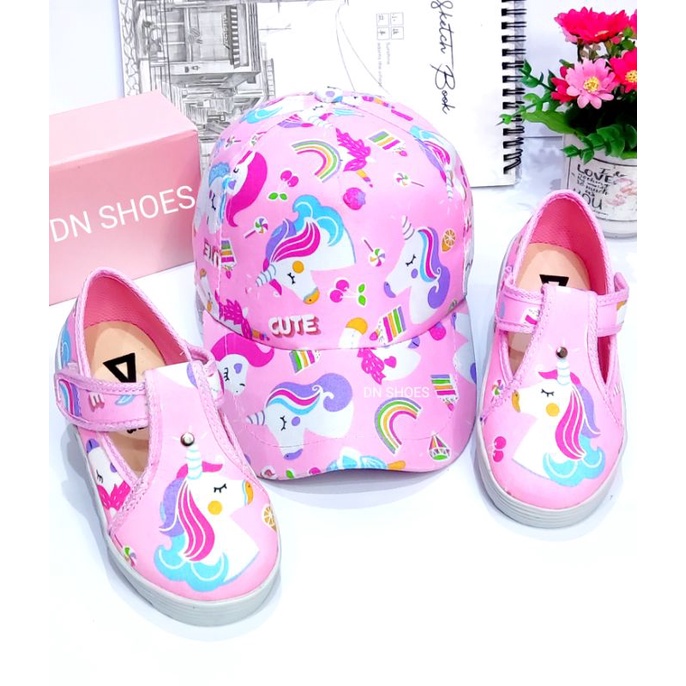 Paket Sepatu Flat Shoes Anak Topi Anak Perempuan Paket Sepatu Pesta dan Topi Pet Anak Murah Lucu Karakter Unicorn Pink Cute