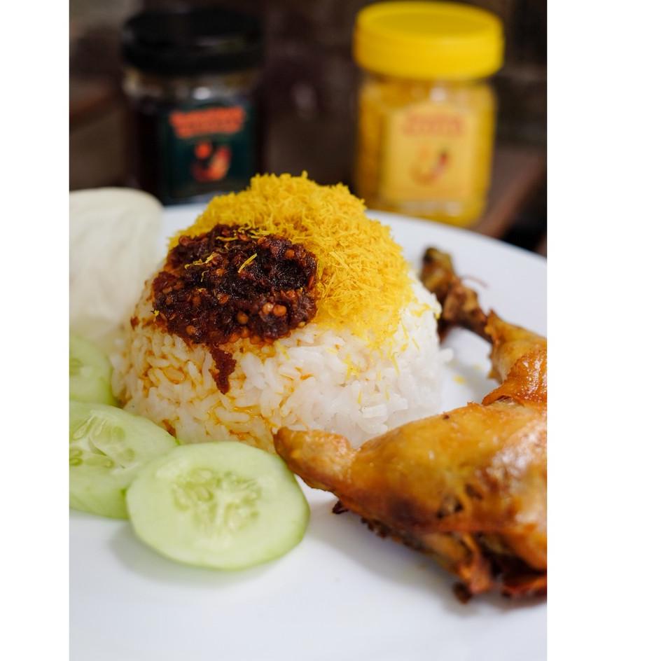 

[KODE PRODUK V69jk9942] Sambal Bebek dan Serundeng Mandala - [Pedas Original]