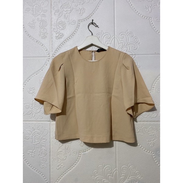 zara crop top