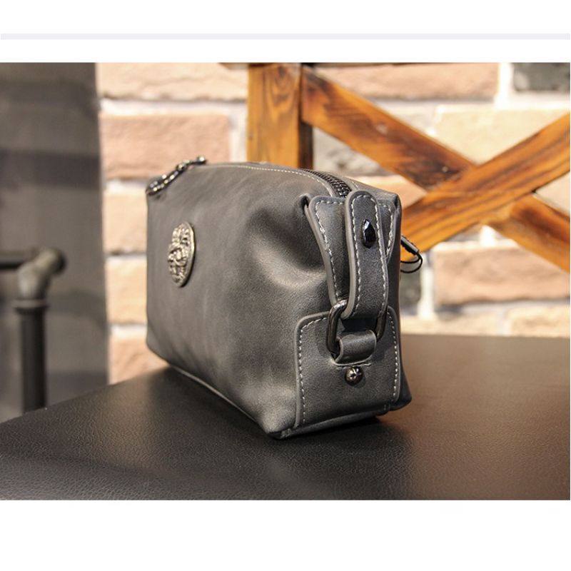 Dompet Pouch Pria Kulit Logo Clutch Kartu