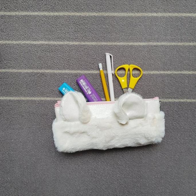 

Tempat Pensil Bulu Rabbit Unik Lucu Smiggle Alike