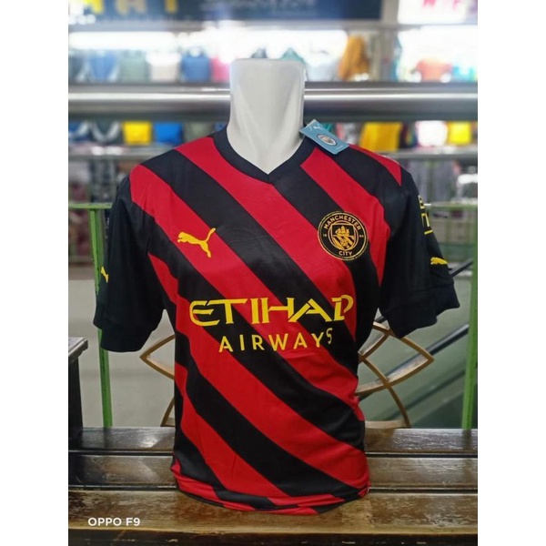 JERSEY BOLA MANCITY HITAM MERAH EROPA GO IMPORT TERBARU