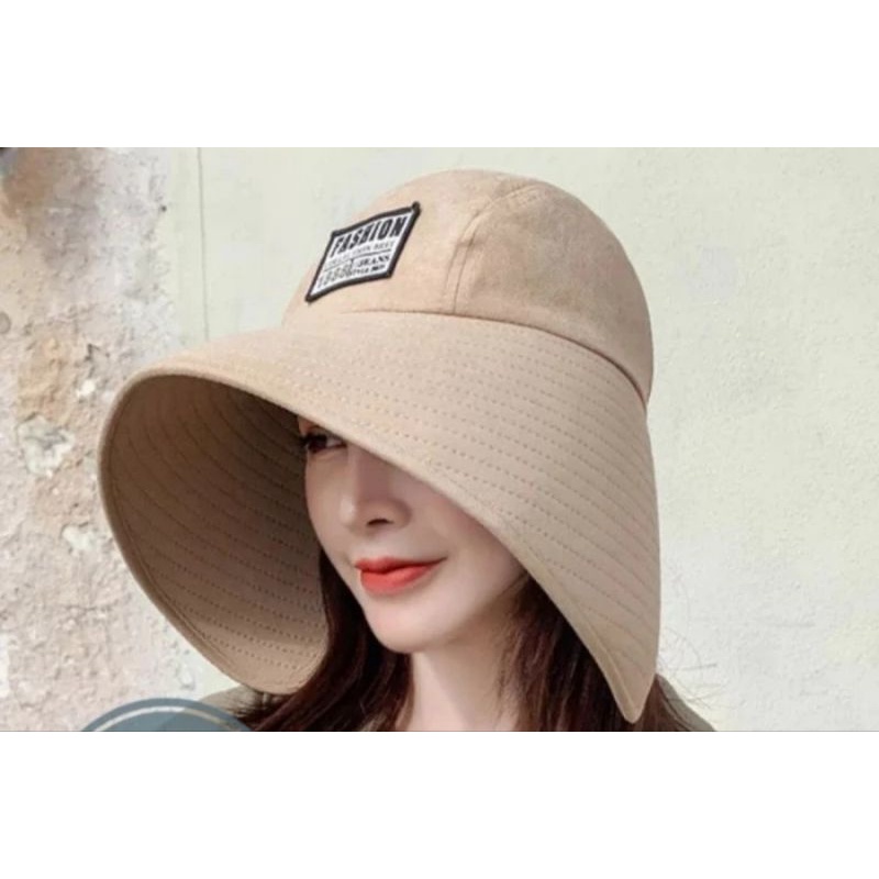 topi lebar pantai/topi anti uv