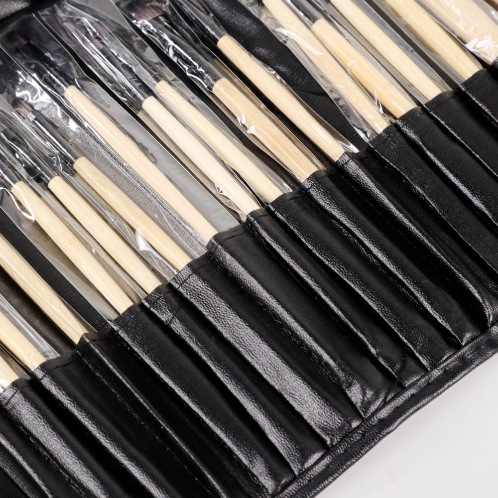 Kuas Make Up 24 Set - Black - OMMU2XBK