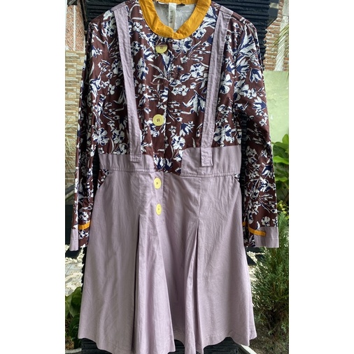 Preloved Shortdress Simplylook by Tuneeca