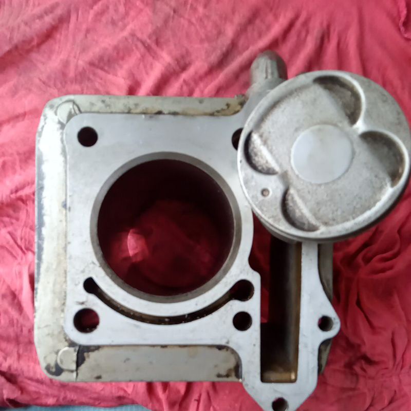BLOK PISTON SATRIA FU ORIGINAL BEKAS BERKUALITAS