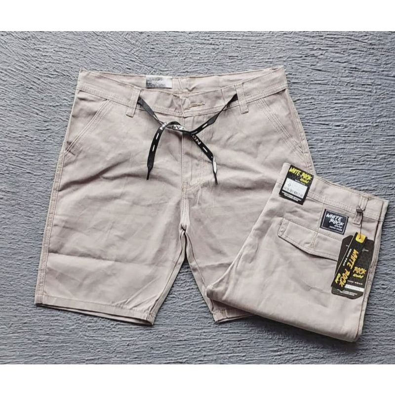 celana pendek chinos/celana short pants