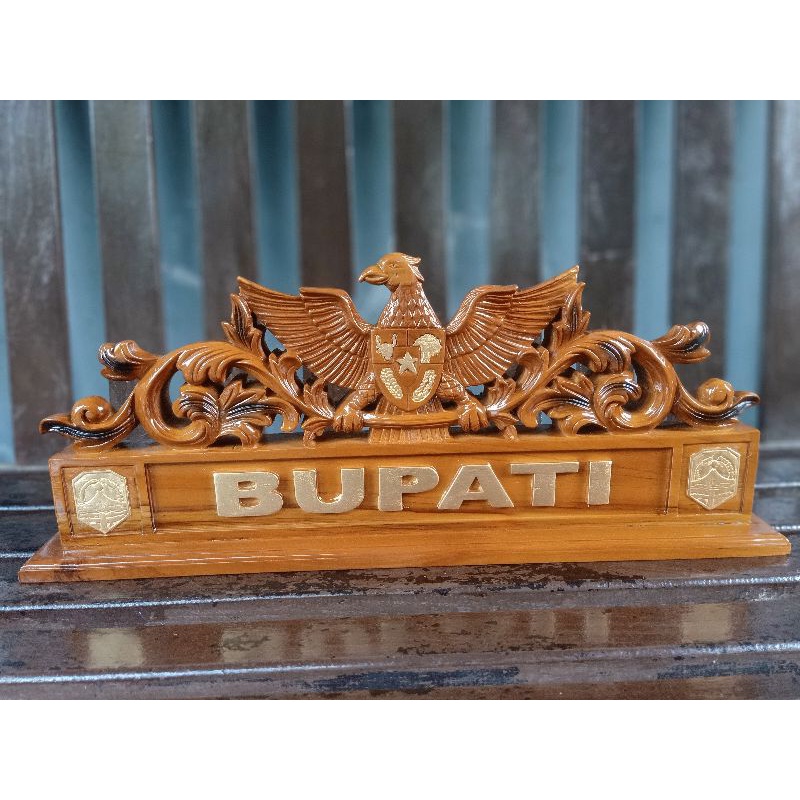 PAPAN NAMA / PAPAN NAMA MEJA UKIR / PAPAN NAMA MEJA KANTOR / PAPAN NAMA BUPATI / PAPAN NAMA JABATAN