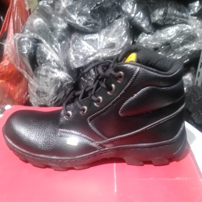 sepatu safety semi boot tali pelindung sepatu kerja