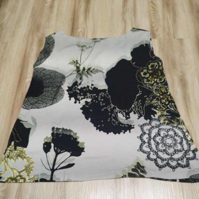 inner baju tanpa lengan (preloved)