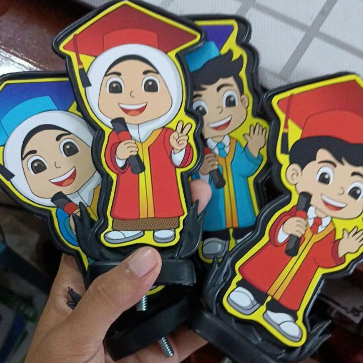 

☄ Figur wisuda terlaris ↚