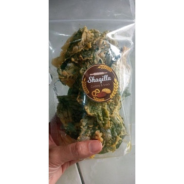 

kripik bayam crispy 100 gram shaqilla cokies & snack