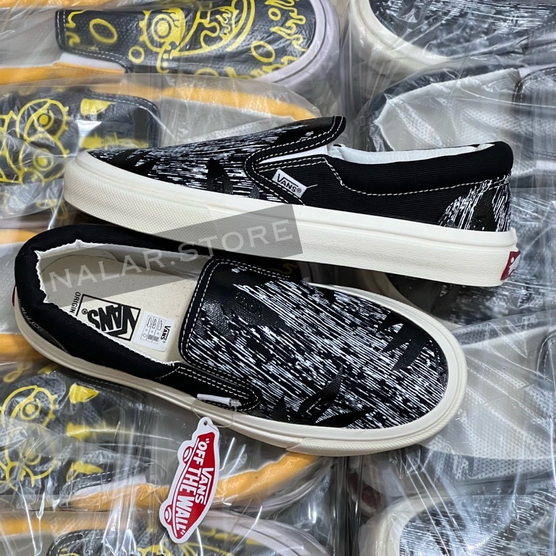 Sepatu vans premium / sepatu vans slip on cowok cewek trendi / vans motif