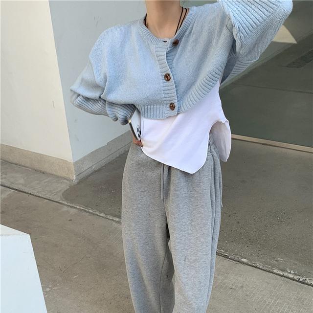 Suhao Biru Muda Pendek Rajutan Cardigan Wanita Musim Semi One-Piece Jepang Lembut Pria Kecil Memakai Atasan Lengan Panjang