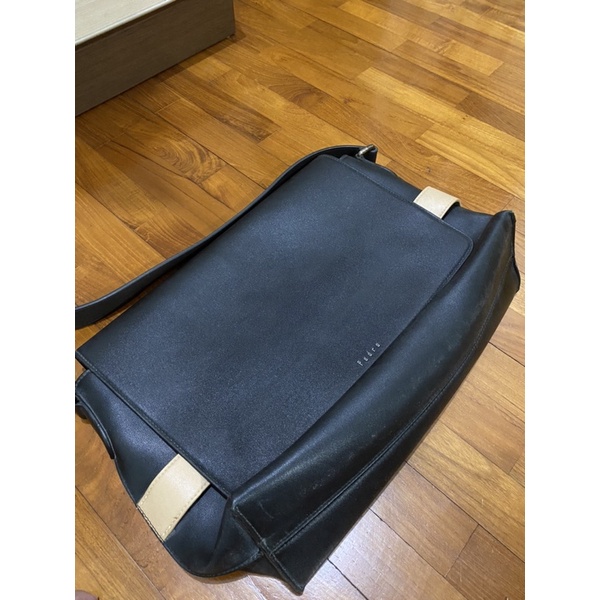 Tas Kulit Pria merk PEDRO - Tas Leather Selempang Hitam