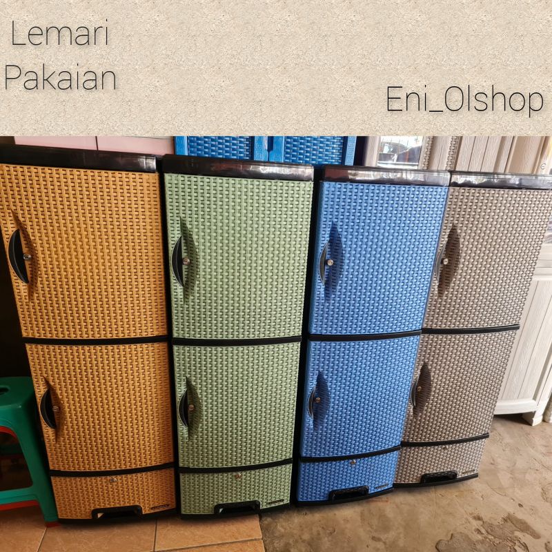 Lemari Pakaian Plastik Napolly Berkunci