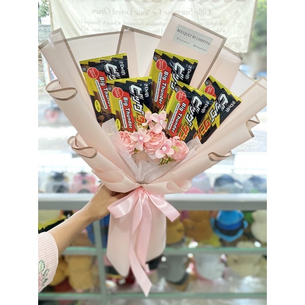

BUKET COKLAT DELFI BIG THUNDER KADO HADIAH WISUDA ULANG TAHUN VALENTINE