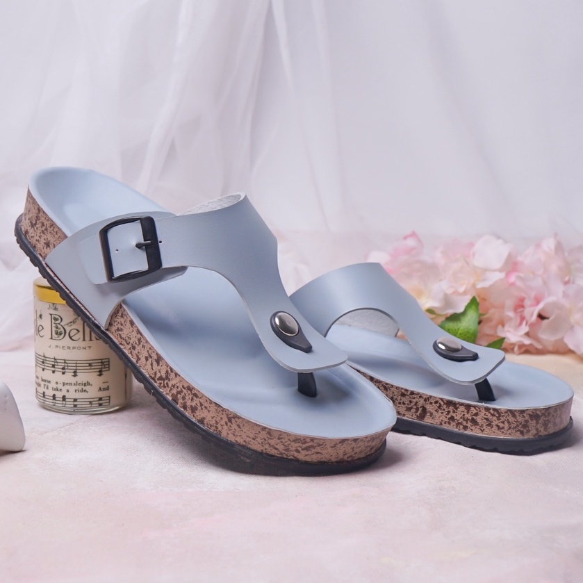 SARASARA YUK - LEONY Sandal Wanita Jepit Casual Size 36 - 40 Model Birken Sol Puyuh Sara Sara Sendal Cewek Rumahan Bahan Kulit Santai Strap Gesper Empuk 37 38 39 Warna Blue Biru Japit Anti Slip Premium Original Terbaru Shoes ORI Mall Official Store