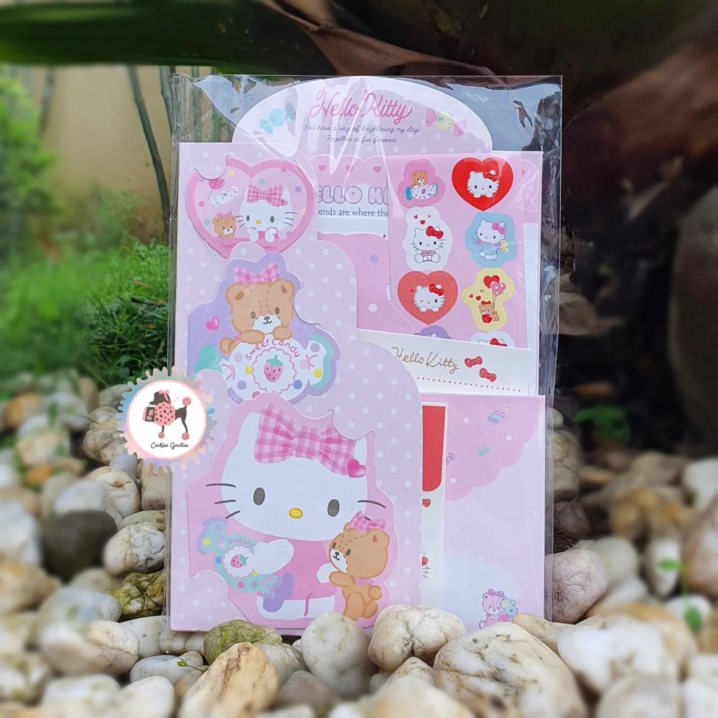 

Sanrio Hello Kitty Variety Letter Set