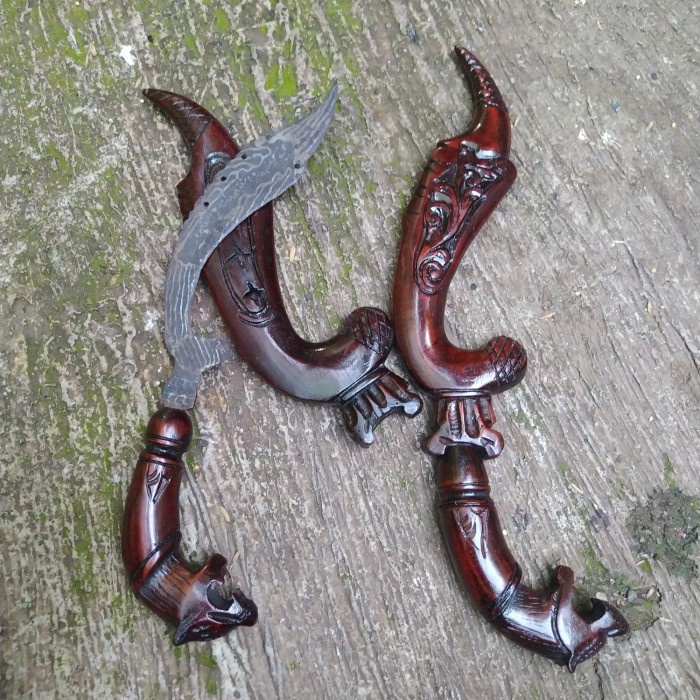 Kualitas Terjamin Kujang 20 Cm Esak Model Pamor Kayu Ukir