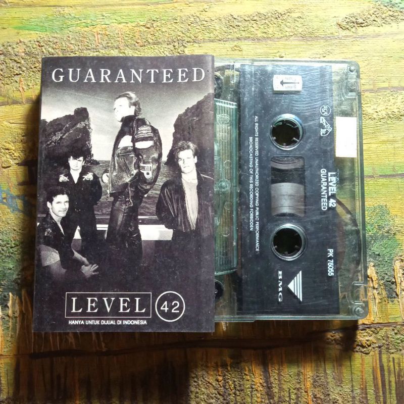 Kaset pita Guaranteed level 42