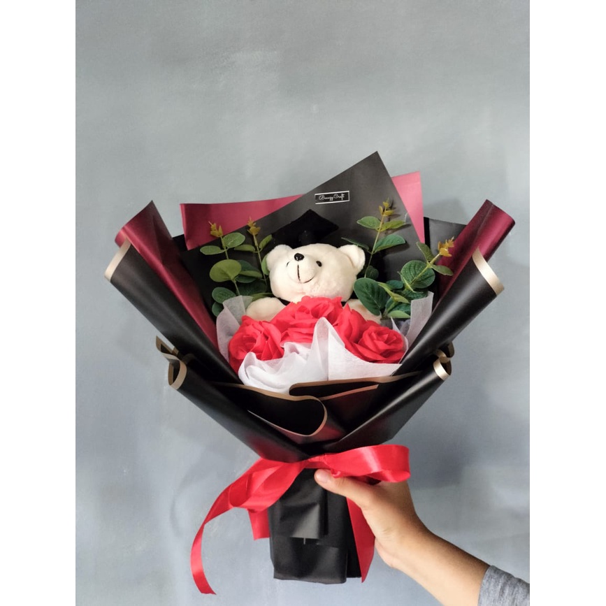 Bucket Bunga artificial Boneka Wisuda / Bucket Untuk Wisuda