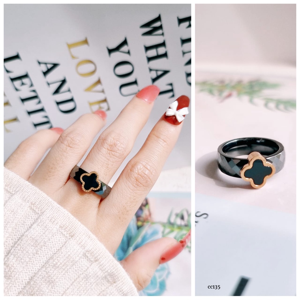 Cincin wanita Daily titanium full hitam keramik 3dimensi anti karatan