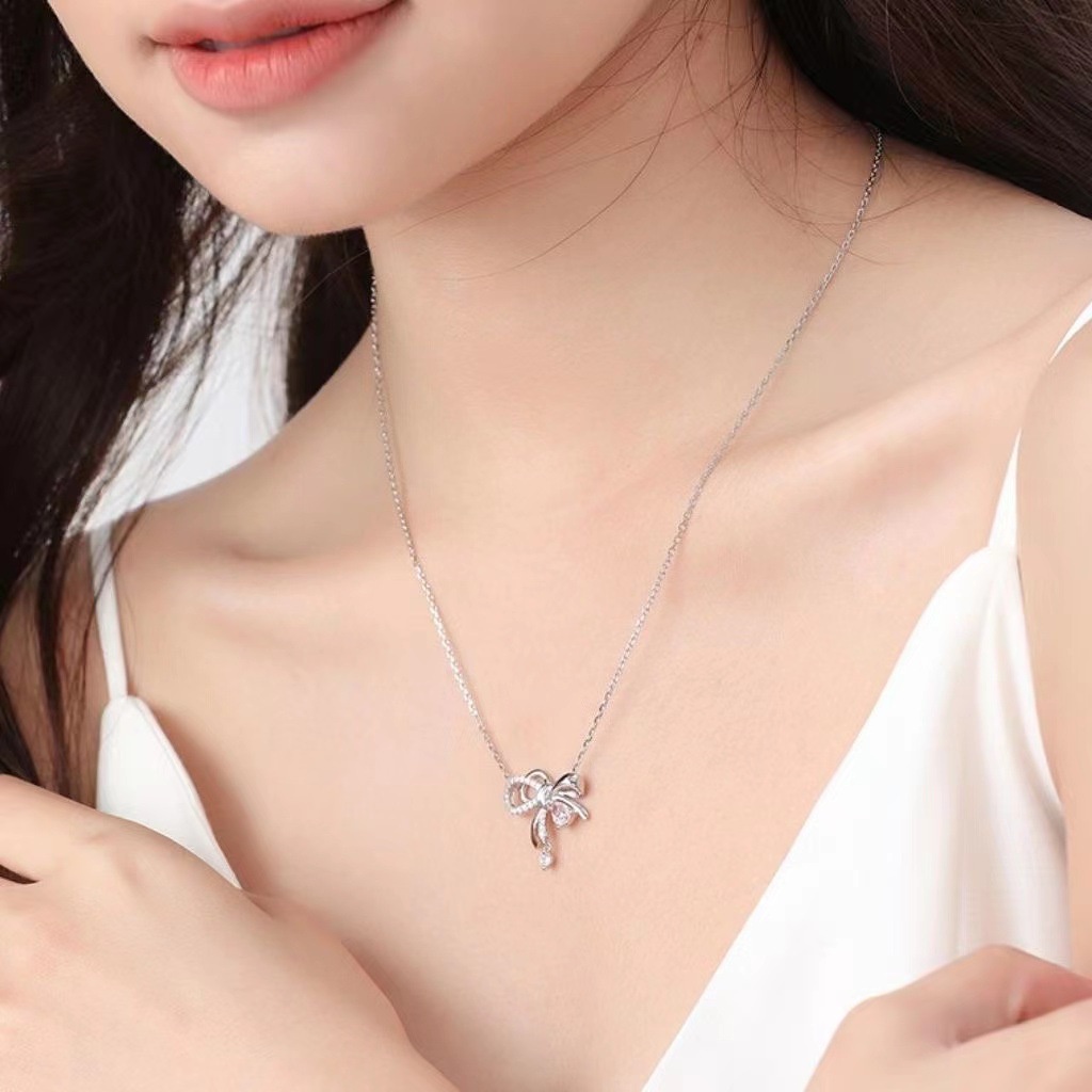 Fashion Wanita Perhiasan Alloy Berlian Imitasi Ikatan Simpul Liontin Kalung