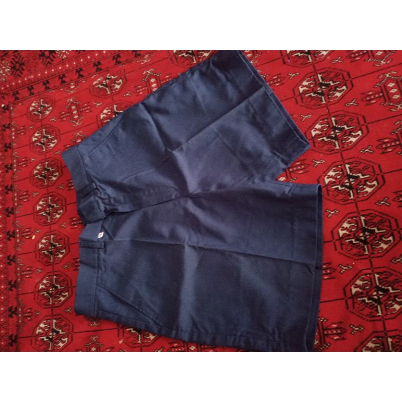 celana pendek sekolah smp / seragam smp laki laki