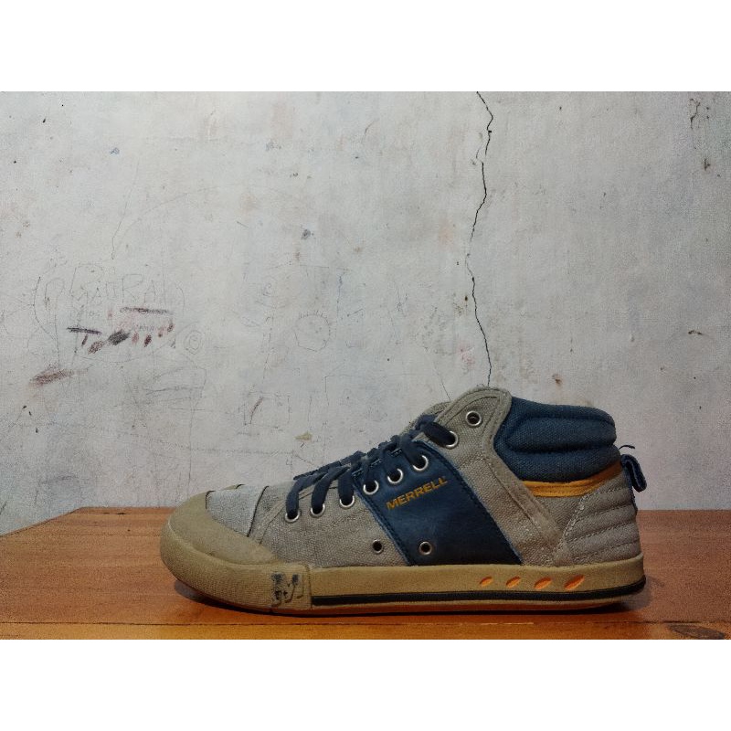 LANGKA  Merrel Original Casual Shoes