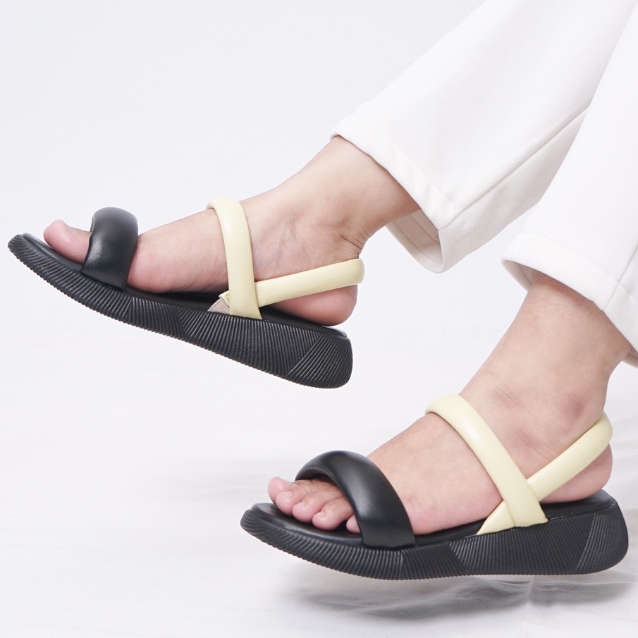 SARASARA YUK - LARA Sepatu Sandal Anak Perempuan Wedges Tinggi 4cm Usia 3 - 10 Tahun Size 31 - 35 Model Silang dua Tali Strap Belakang Hak Sedang Sendal Gunung Cewek 32 33 34 SARA SARA Warna All Kekinian Terbaru Shoes Ori Original Mall Official Store